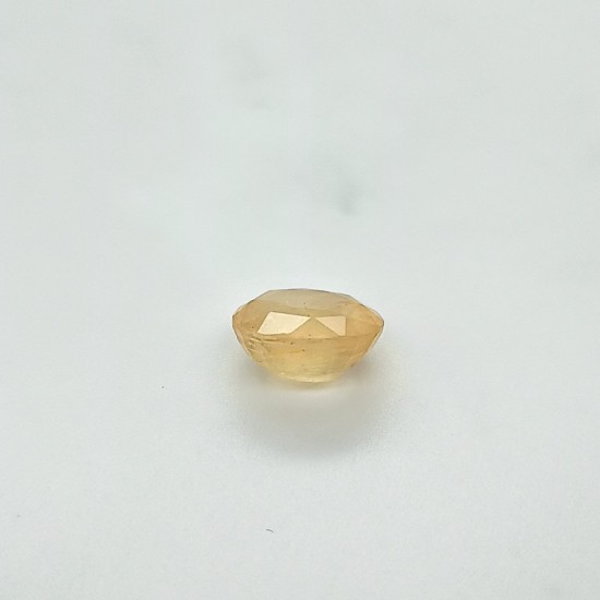 Yellow Sapphire (Pukhraj) 5.67 Ct